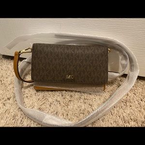 Michael Kors wallet crossbody purse
